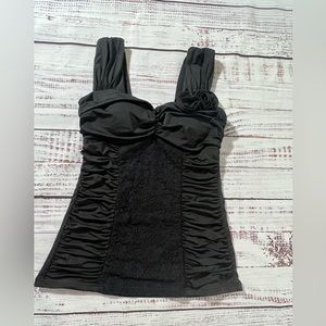Kouture by Kimora black fitted sleeveless top with rouching black medium